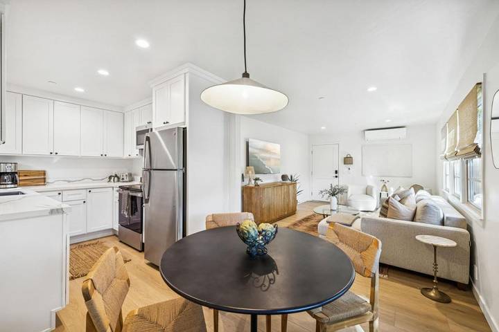 Apartahotel para 4 personas, Se admiten mascotas en California