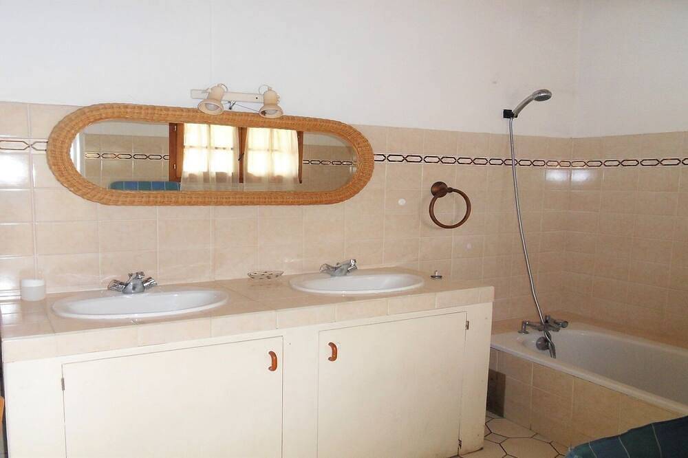 Casa en el centro de Cap-Ferret cerca de Bélisaire, la playa y las tiendas. in Lège-Cap-Ferret, Region de Arcachon