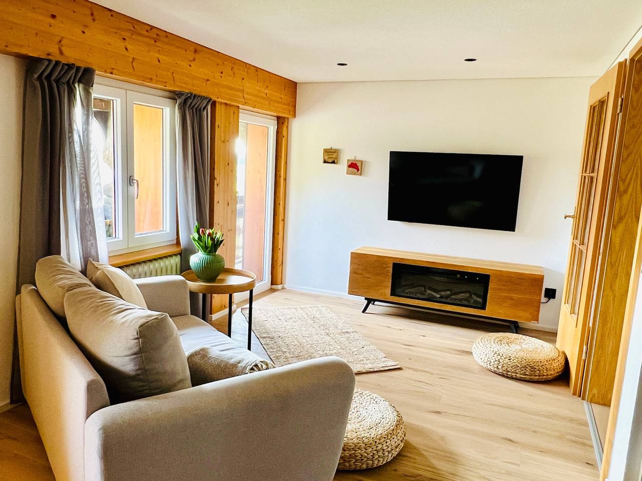 Apartamento inteiro, Apartamento 'Waldgeflüster' com bela vista, varanda privada e jardim partilhado in Ibach, Floresta Negra do Sul