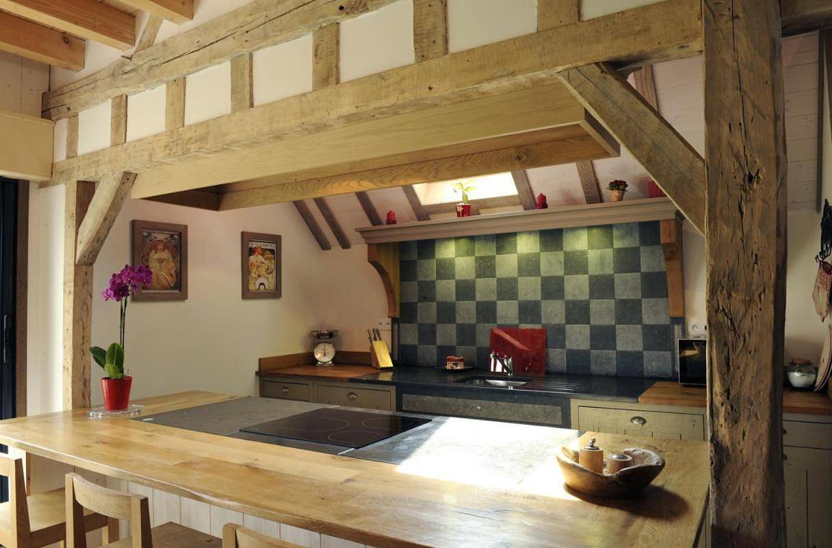 2-Bedroom Town Home in Charmont-sous-Barbuise, Parc naturel régional de la Forêt d'Orient