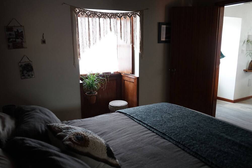 Casa Volta do Mar in Porto Pim, Horta in Horta, Faial