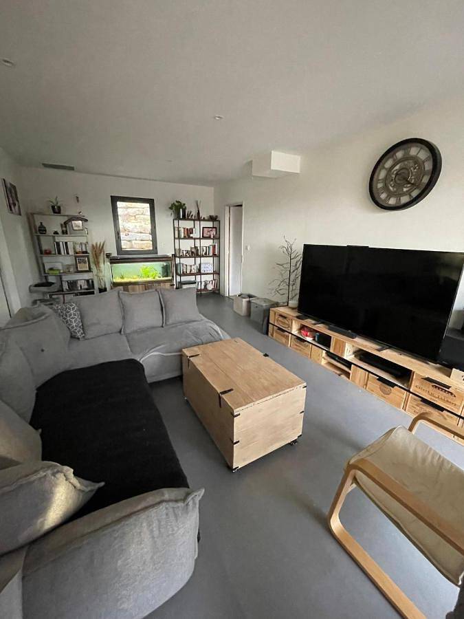 Chalet para 10 personas, con terraza y vistas además de piscina y jardín - 1