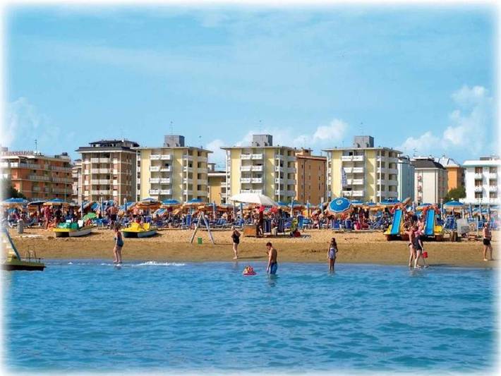 Ferienwohnung für 6 Personen, mit Balkon in Bibione