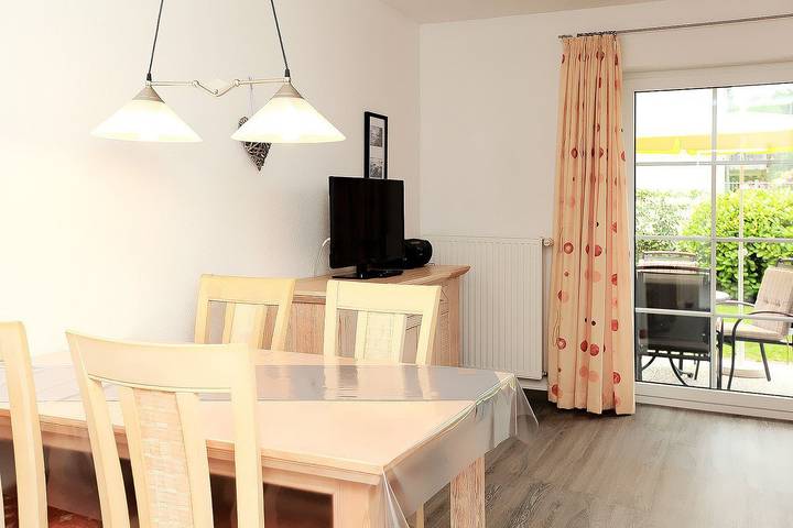 Ferienwohnung für 4 Personen, mit Terrasse in Dierhagen - 3