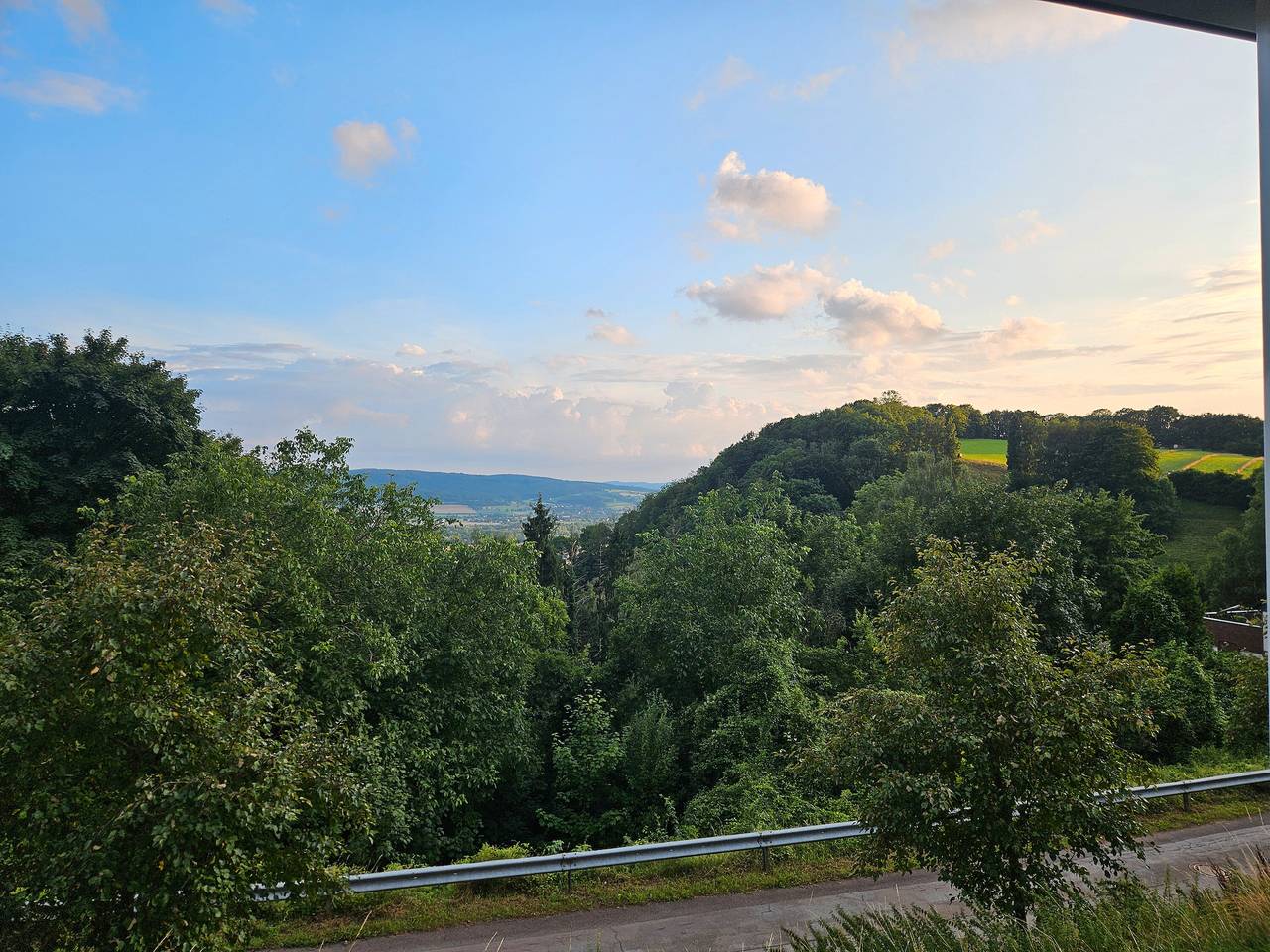 Ganze Wohnung, Apartment 'Panoramablick' mit Bergblick und Wlan in Rinteln, Landkreis Schaumburg