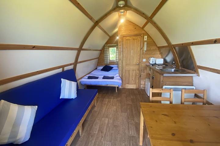 Secluded Cabin on the Banffshire Coast in Crovie, Aberdeenshire