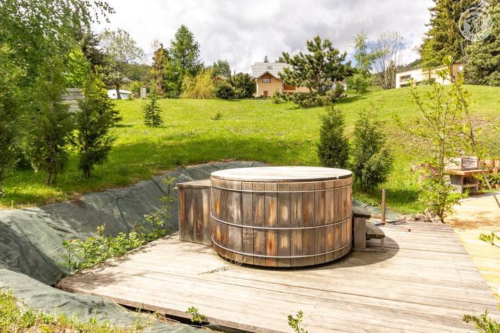 Gîte pour 8 personnes, avec terrasse et jardin, animaux acceptés à Saint-Pancrace - 3