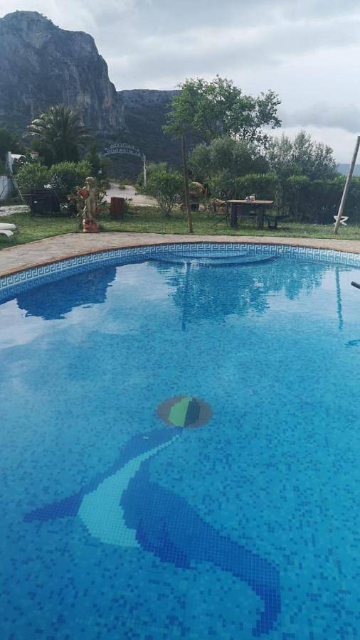 Casa rural para 4 personas, con vistas y jardín además de vistas al lago y piscina, Se admiten mascotas en Sierra de Cádiz - 3