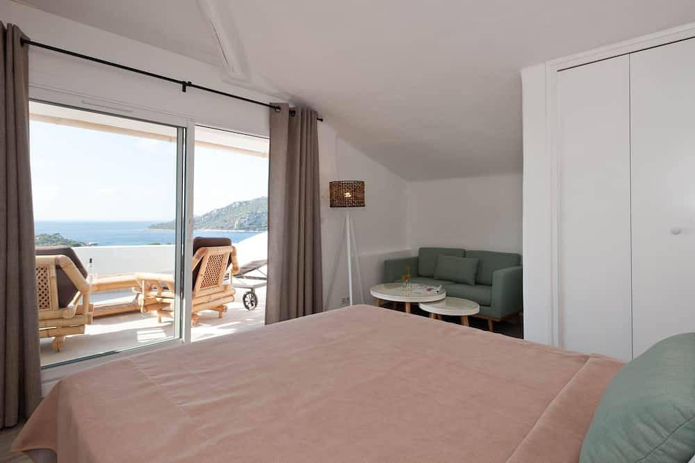 4 bedroom house with sea view - Santa Giulia - Residence with swimming pool in Santa Giulia, Porto Vecchio