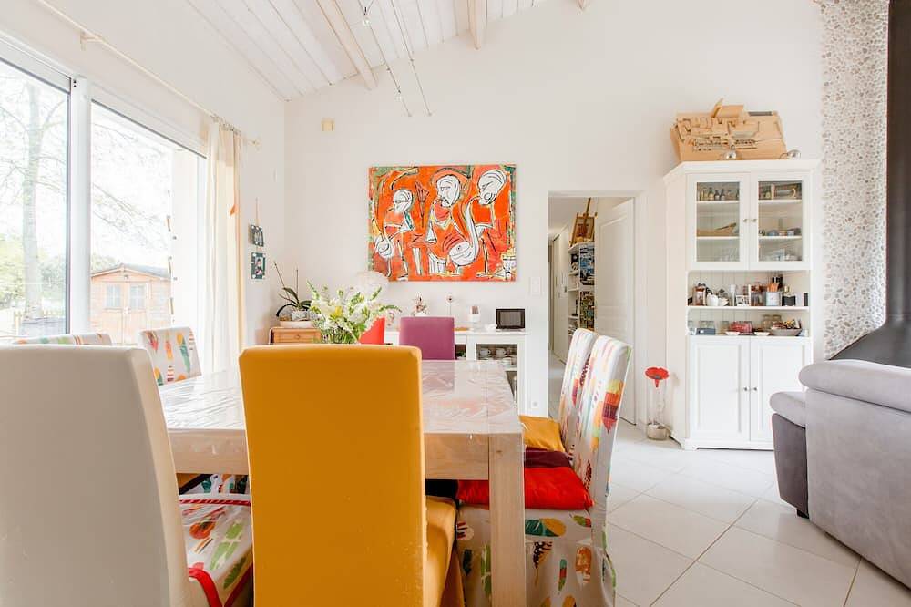 Habitación Acrifolia en Casa con Encanto en Viñedos del Loira cerca de Nantes in Aigrefeuille-sur-Maine, Nantes region