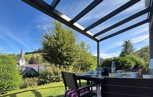 Ganze Wohnung, Schöne Aussicht Sauerland - kühle Wohnung - Familienurlaub mit Hund in Bödefeld, Schmallenberg