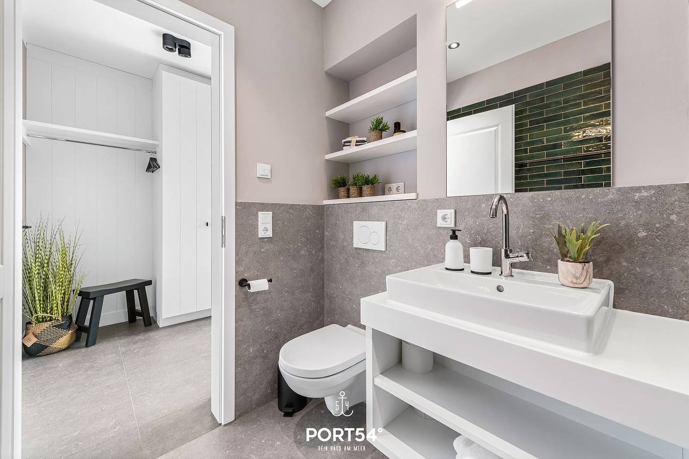 Ganze Wohnung, Erholen und zurücklehnen auf 45 qm mit Balkon in Top Lage in St. Peter-Ording in St. Peter-Bad, St. Peter-Ording
