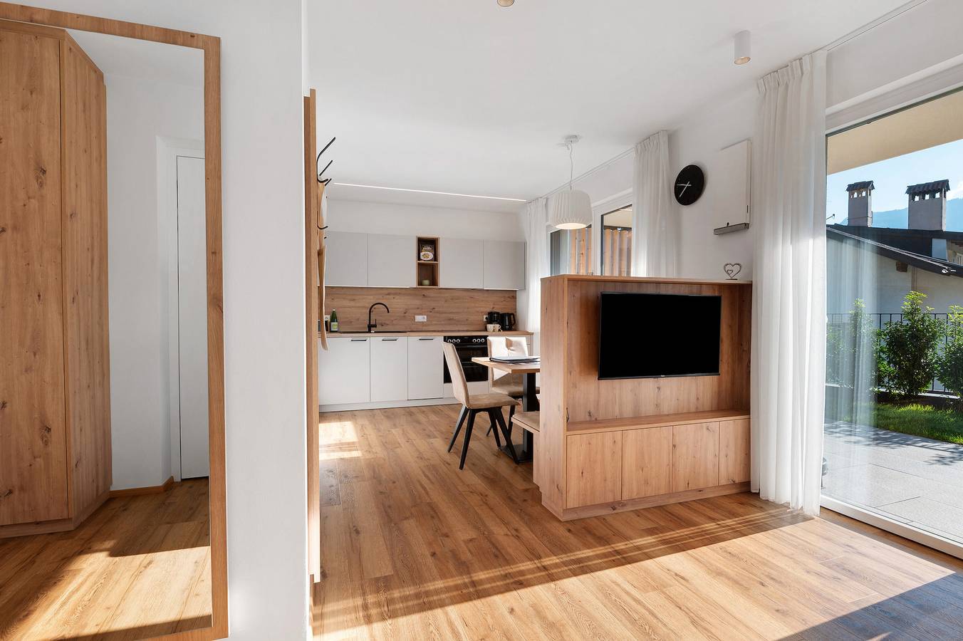 Ganze Wohnung, Apartment 'Anna' mit Bergblick, Wlan und Klimaanlage in Tramin an der Weinstraße, Nonsberggruppe