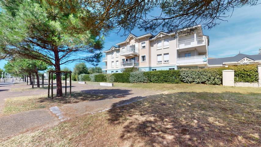 Gîte pour 4 personnes, avec Balcon dans La Grande plage (Saint-Gilles-Croix-de-Vie) - 2