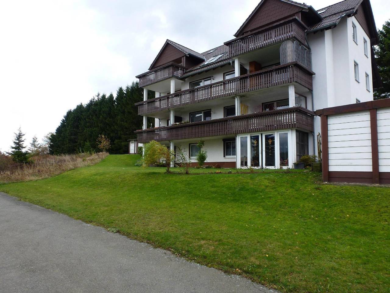 Ganze Ferienwohnung, Ferienwohnung mit Blick auf die Berge in Hohegeiß, Harzvorland