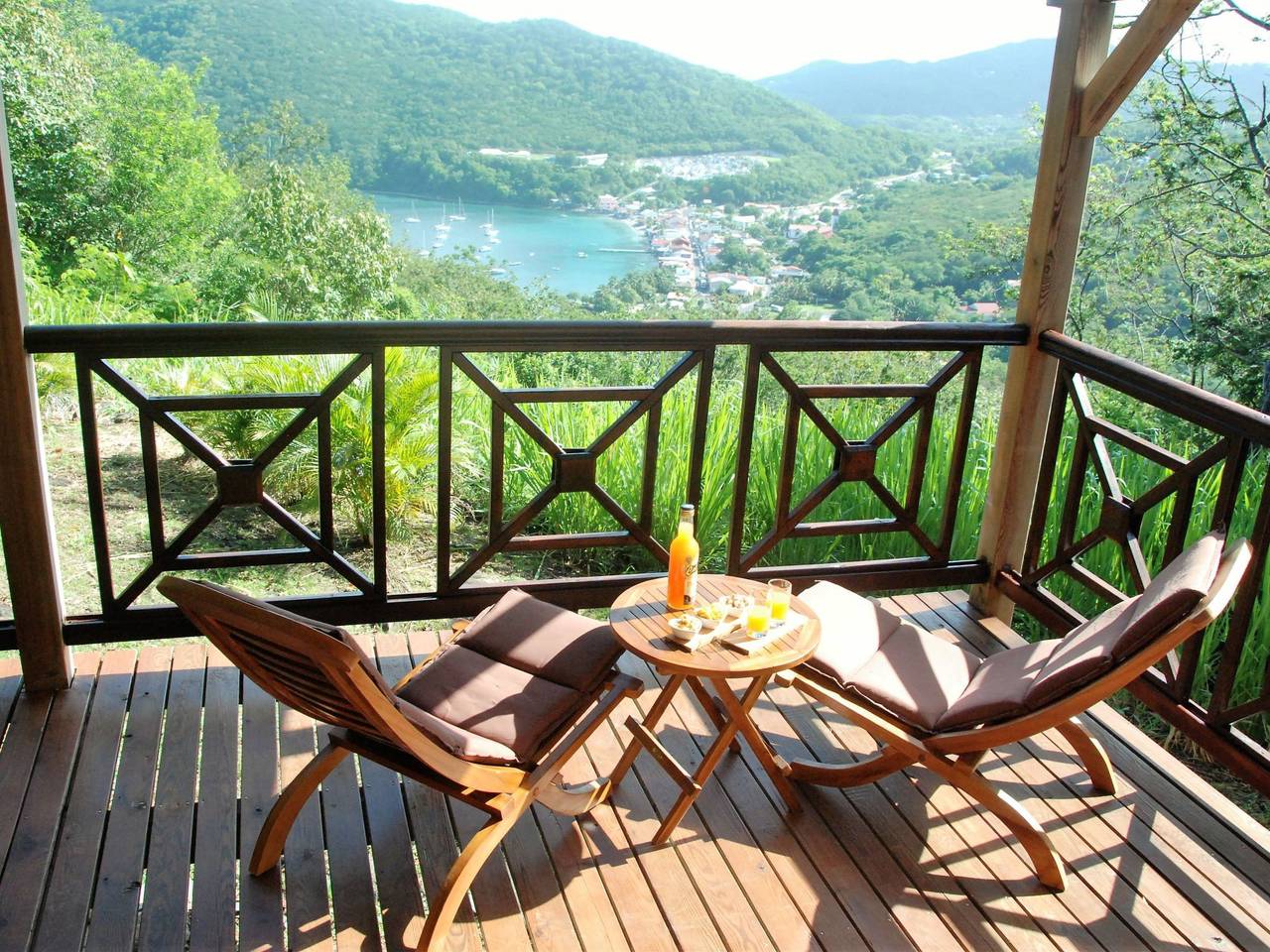 Ganze Wohnung, Apartment "Secret Lodge" mit Blick auf das Wasser in Deshaies, Guadeloupe