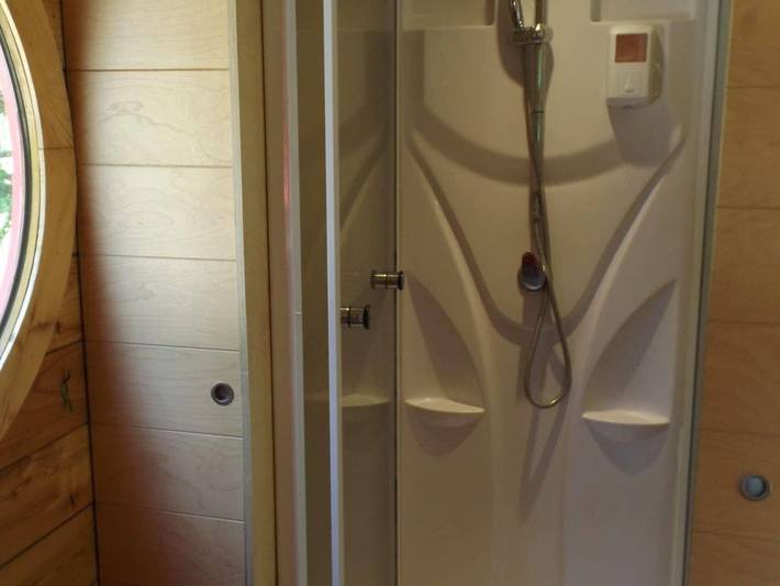 Mobil home pour 2 personnes, avec piscine, animaux acceptés à Dienné - 2