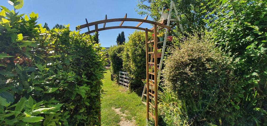 Gîte pour 2 personnes, avec jardin et vue à Épargnes - 2