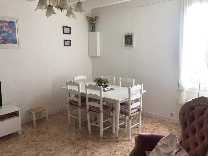 Location de vacances pour 6 personnes, avec jardin et vue à Oradour-Fanais - 2