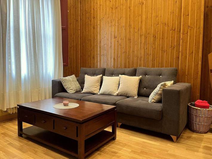 Gîte pour 4 personnes, avec terrasse à León - 4