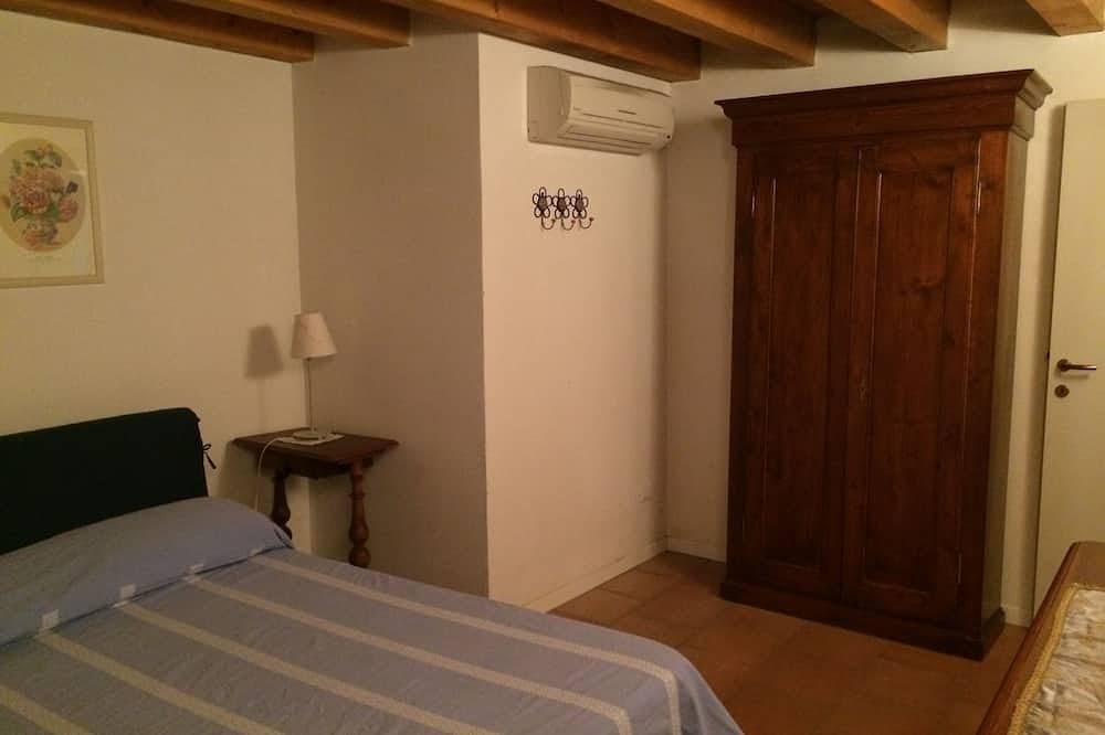 Apartamento entero, Tiglio, encantadora residencia en la Barchessa de una villa veneciana: Villa Pastori in Mira, Provincia de Venezia