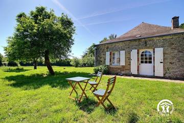 Gîte pour 2 personnes, avec jardin à Berric