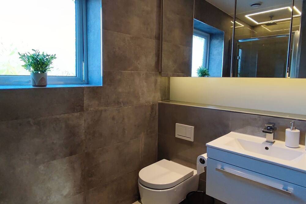 Hel leilighet, Modern 1Br + Ac in Elstree and Borehamwood, Hertfordshire