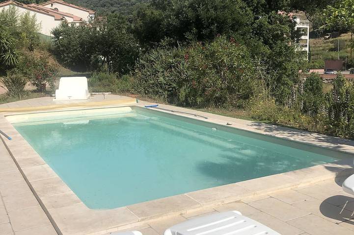 Ferienhaus für 4 Personen, mit Terrasse und Garten in Ajaccio