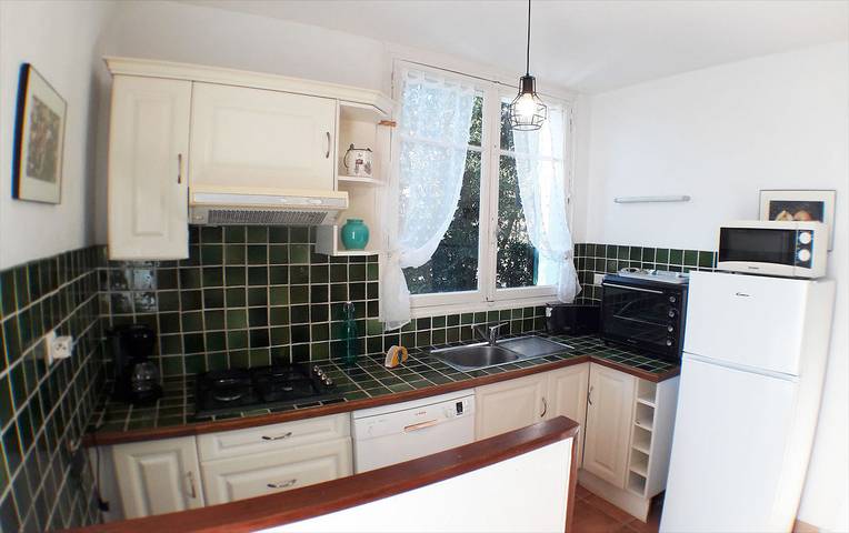 Gîte pour 5 personnes, avec jardin à Six-Fours-les-Plages - 3