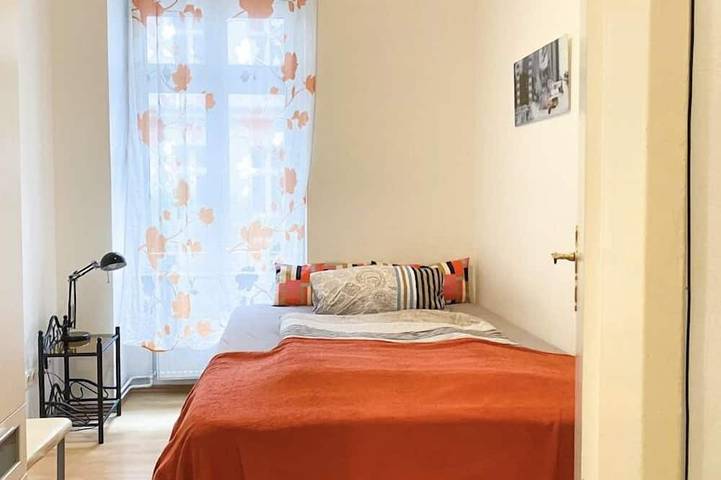 Ferienwohnung für 5 Personen, mit Balkon in Prenzlauer Berg Berlin - 2