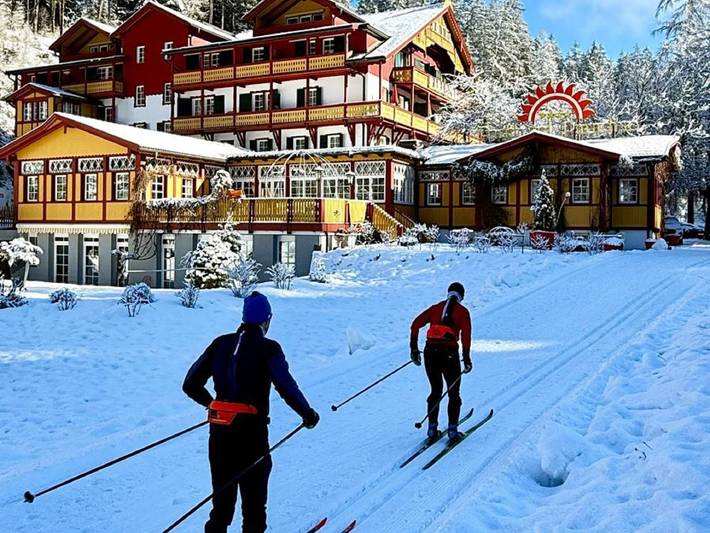 Ferienwohnung für 4 Personen, mit Ausblick und Garten sowie Balkon - 1