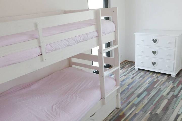 Location de vacances pour 4 personnes, avec terrasse ainsi que jardin et jacuzzi à Urville-Nacqueville - 2