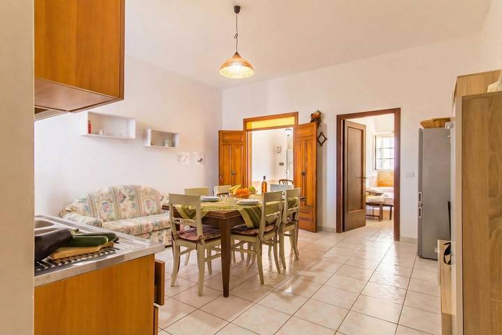 Location de vacances pour 8 personnes, avec Bassin pour enfant à Sant'Isidoro