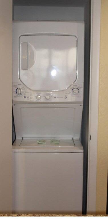 Ganze Wohnung, Waterfront 3 Schlafzimmer / 3 Bäder komplett renovierte Wohnung am Hafen von Sanibel in Punta Rassa, Southwest Florida