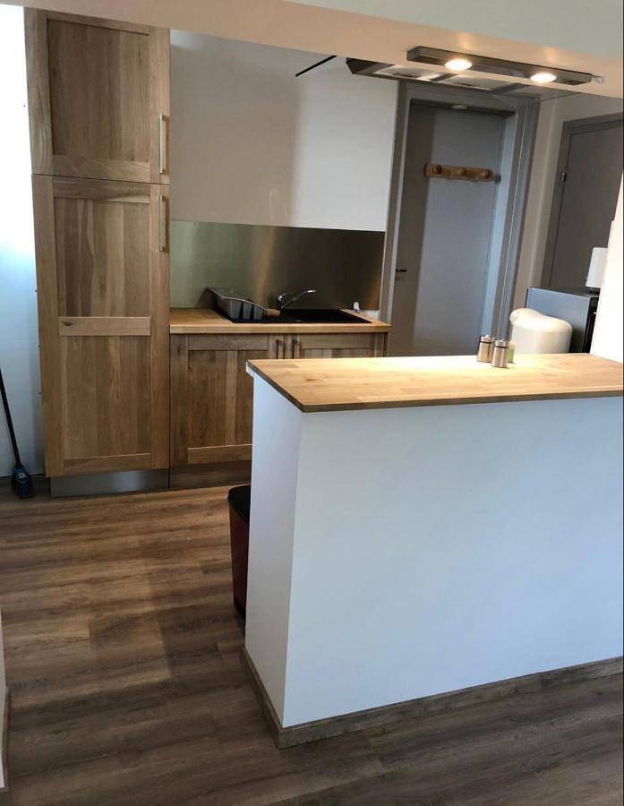 Gîte pour 2 personnes, avec Jardin à Néris-les-Bains - 2