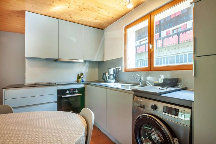Ganze Ferienwohnung, Ferienwohnung für 8 Personen mit Balkon in Morzine, Les Portes du Soleil