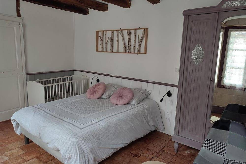 Gîte 18ème avec jardin, jeux, et ateliers cuisine près de l'Abbaye de Pontlevoy. in Pontlevoy, Sologne