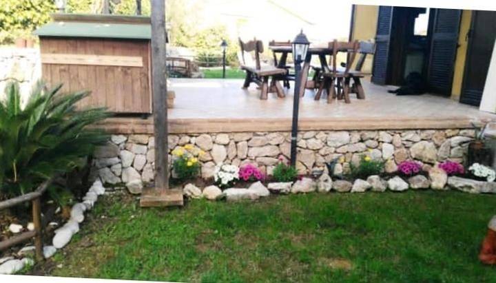 Appartamento per 3 persone, con giardino e terrazza a Formia