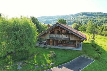 Maison de campagne pour 6 personnes, avec sauna et jardin ainsi que piscine et jacuzzi à Basse-sur-le-Rupt