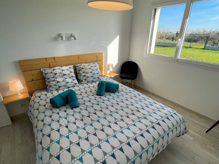 Gîte pour 15 personnes, avec piscine ainsi que jardin et terrasse, adapté aux familles à Ploudalmézeau - 4
