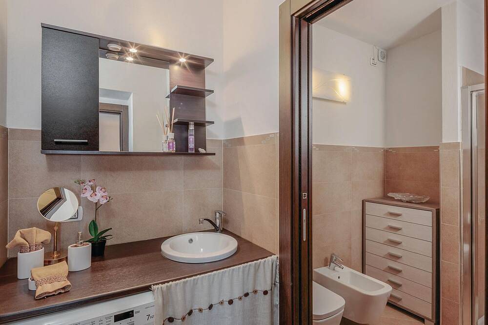 Ganze Wohnung, Schöne Wohnung in Pitelli -Sp- in Pitelli, La Spezia