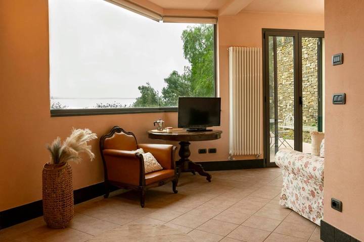 Villa per 6 persone, con Balcone e Terrazza nonché Panorama a Alassio