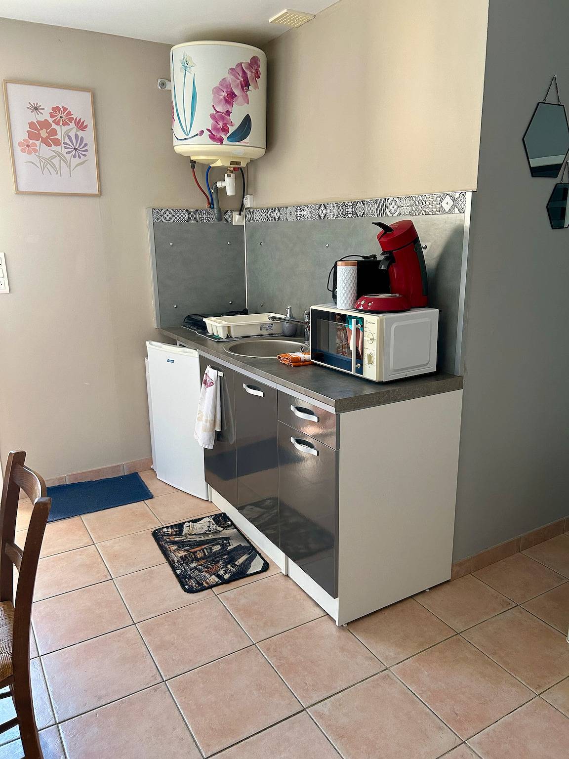 Estudio entero, Estudio "" con piscina compartida, Wi-Fi y aire acondicionado in Montayral, Región de Villeneuve-sur-Lot