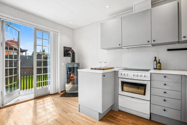 Ferienwohnung für 3 Personen, mit Terrasse und Garten sowie Ausblick - 1
