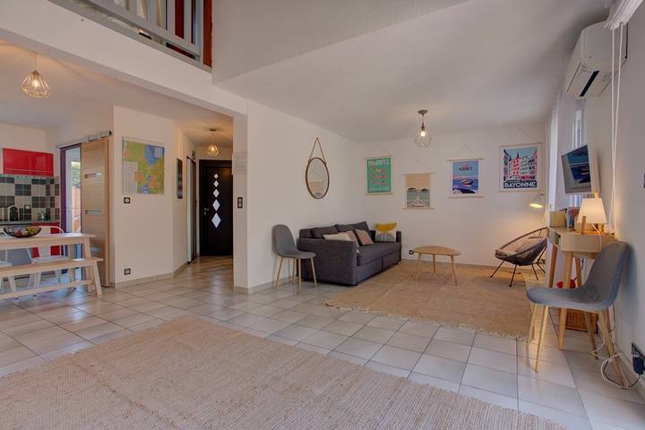 Gîte pour 6 personnes, adapté aux familles dans Biscarrosse (bourg) - 2