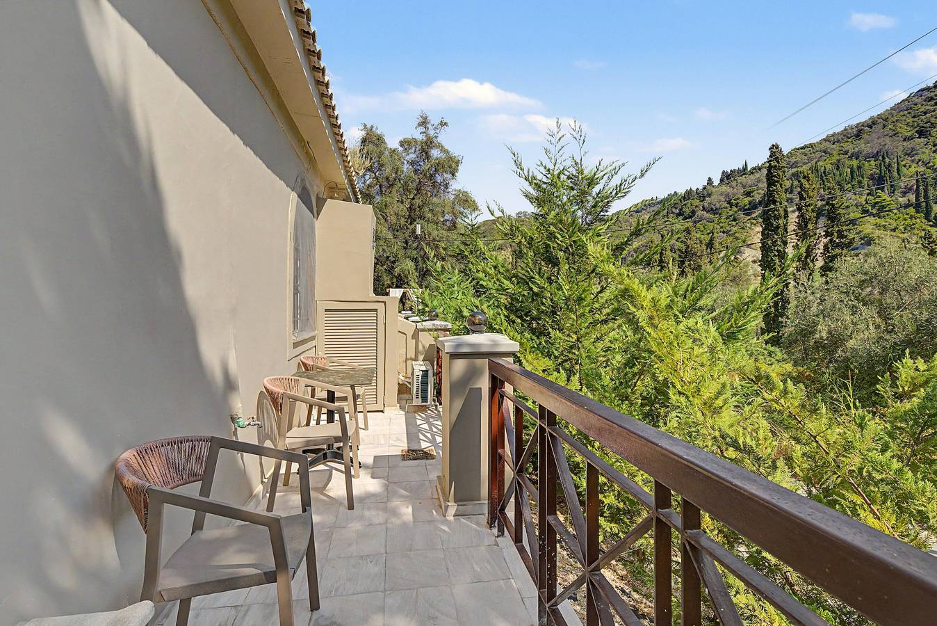 Ganze Wohnung, Doliva Studio 6 Apartment mit privatem Pool in Agios Gordios, Korfu