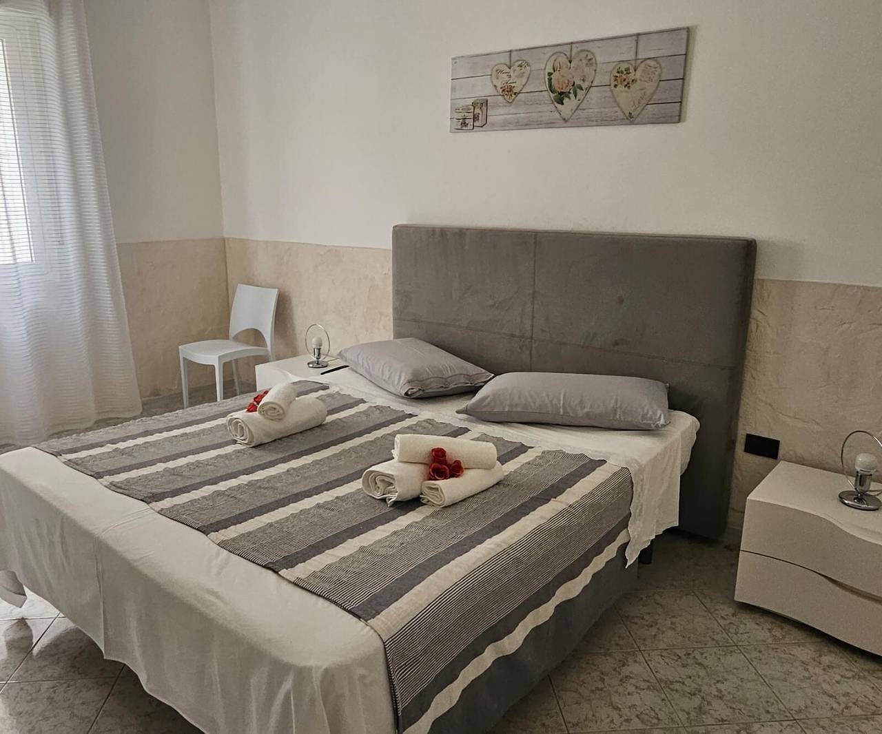 Villa Anny avec jacuzzi, tout près de la mer in Falaride, Avola