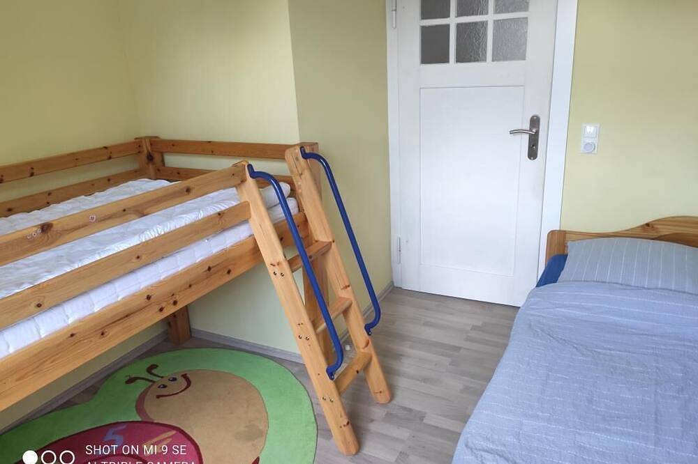 New! Vacation home by the forest with sauna option in Bad Elster, Chemnitz (region)