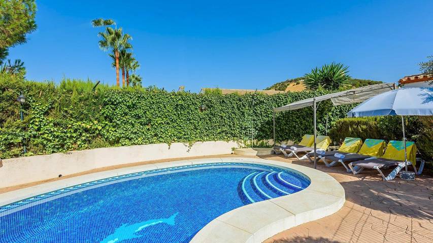 Casa rural para 8 personas, con balcón/terraza, Se admiten mascotas en Almogía - 2