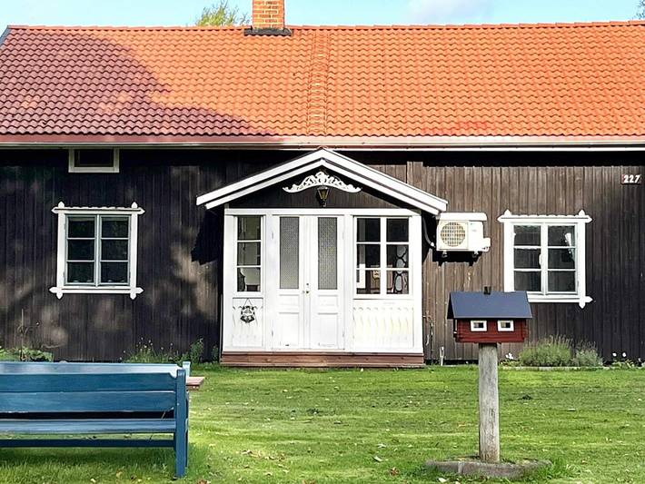 Hus för 6 Personer, med Balkong samt Terass och Sjöutsikt i Söderhamn